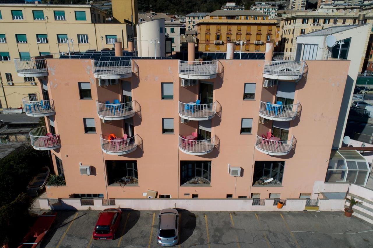Hotel Sirenella Mele Exteriör bild